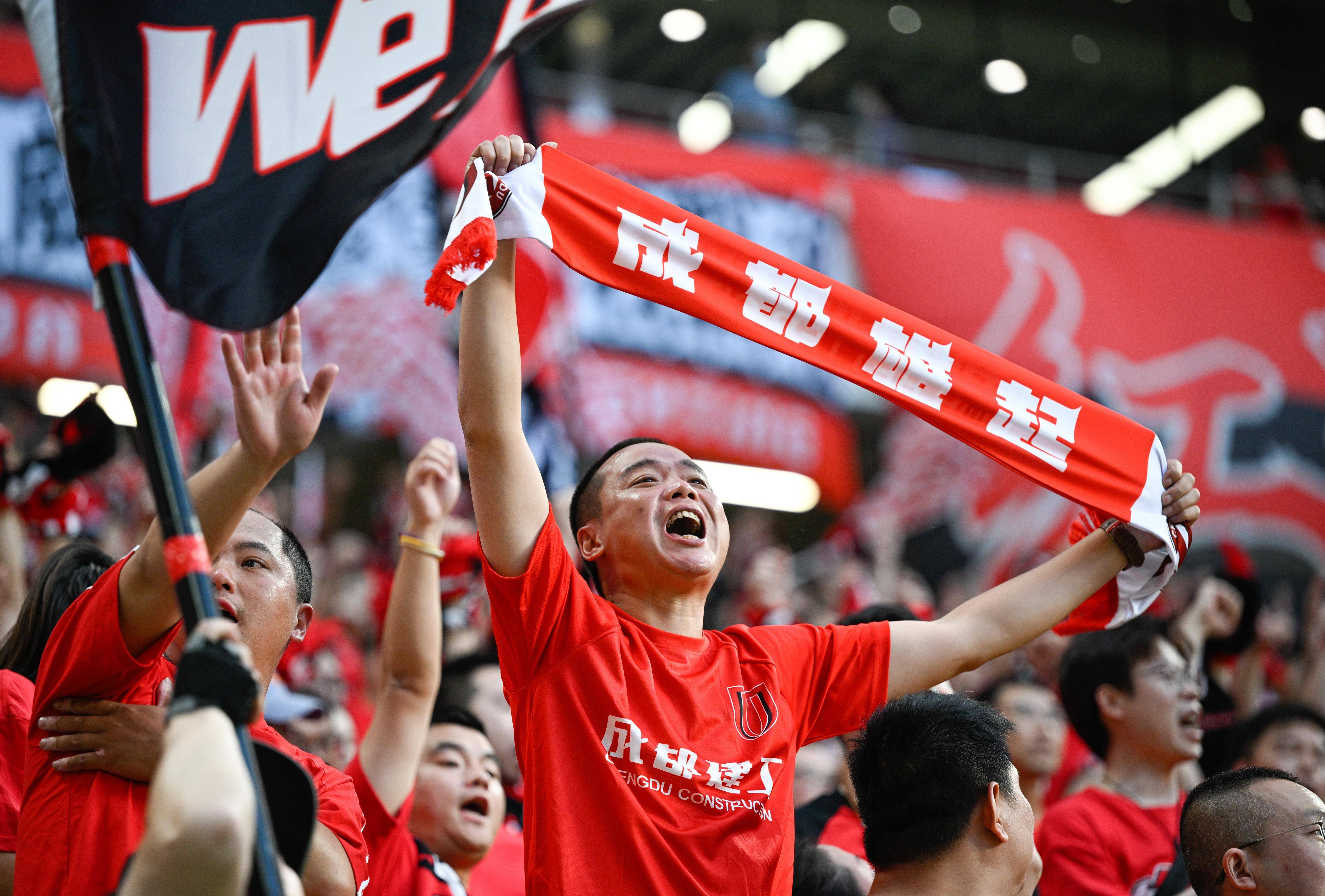 精彩回放震撼球迷,比赛过程紧张刺激 精彩回放震撼球迷,比赛过程紧张刺激