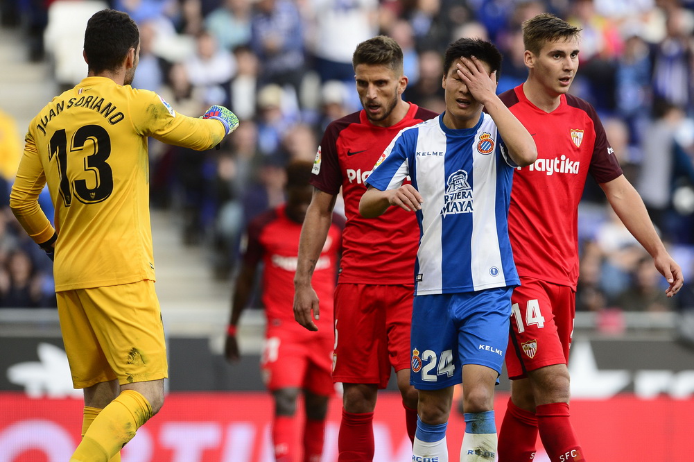 B体育官网app-迎战强敌：塞维利亚球队迎接挑战的简单介绍