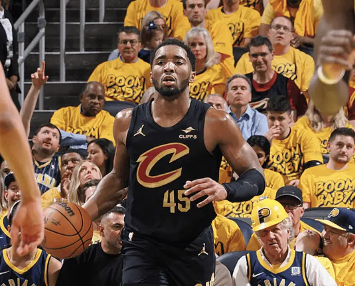 包含爵士战胜热火,米切尔狂砍40分的词条 包含爵士战胜热火,米切尔狂砍40分的词条