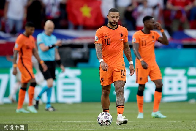 德国客场战捷克，争夺小组头名