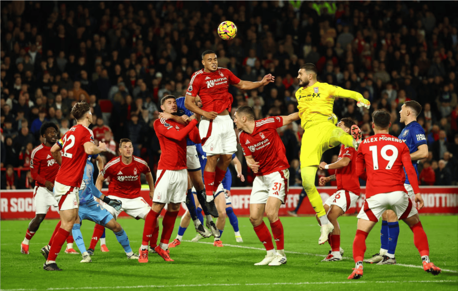 汉诺威队在激动人心的比赛中胜出 汉诺威队在激动人心的比赛中胜出