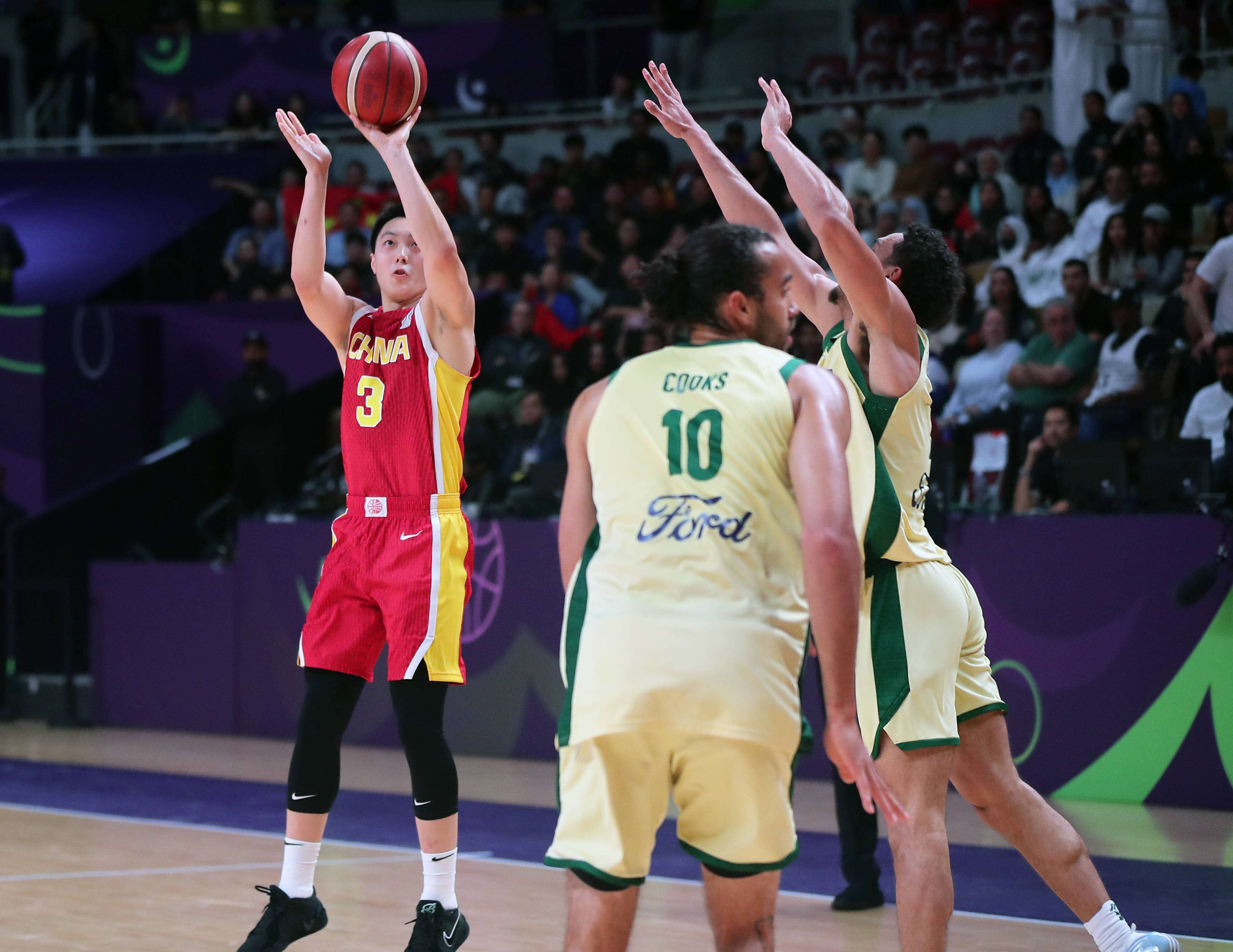 主力球员发挥亮眼,带领球队战胜对手的简单介绍 主力球员发挥亮眼,带领球队战胜对手的简单介绍