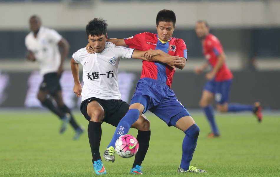 大连一方力争取胜,面对武汉卓尔壮志凌云 大连一方力争取胜,面对武汉卓尔壮志凌云